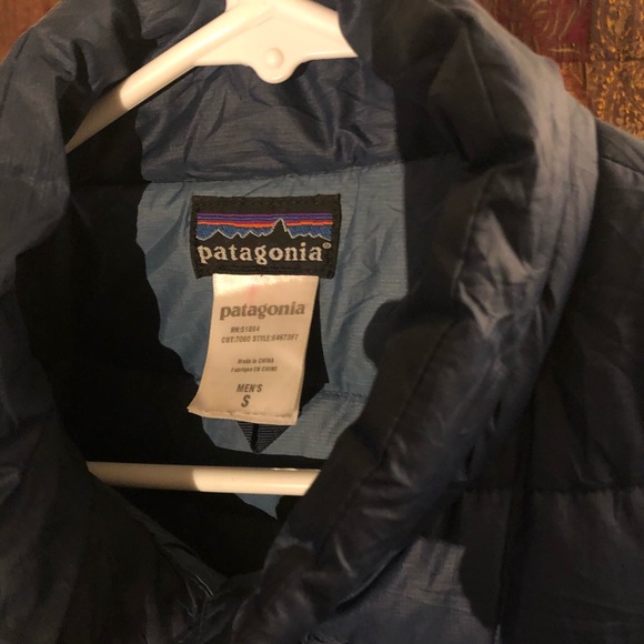 Men’s Patagonia down sweater size small - Picture 8 of 8